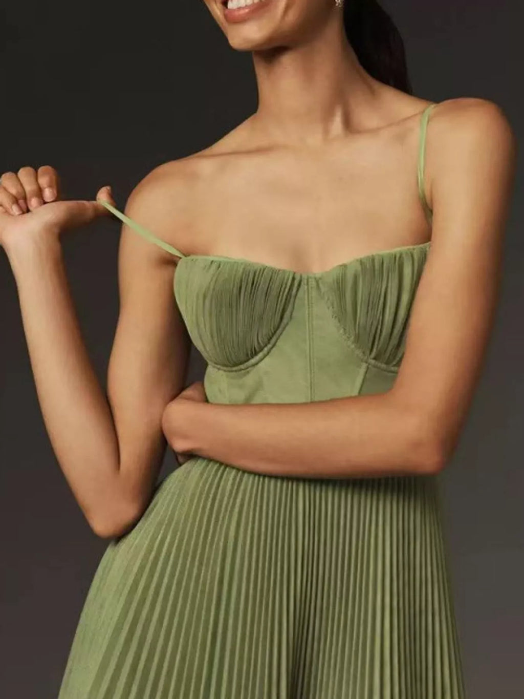 Saoirse Pleated Sweetheart Midi Dress in Green, on model