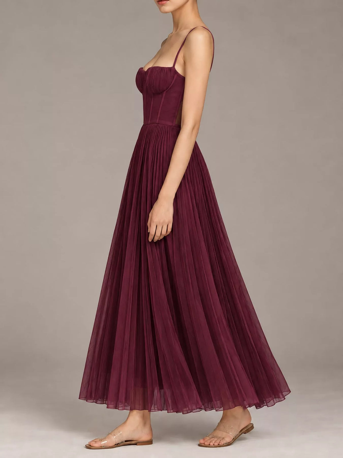 Saoirse Pleated Sweetheart Midi Dress in Burgundy, on model