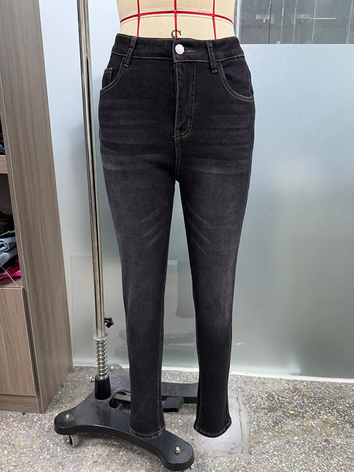 Willa Fleece-Lined Skinny Jeans in Black Gray, on model