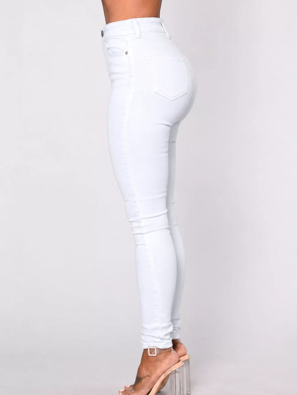 Yvette High-Waisted Skinny Jeans in White, product view
